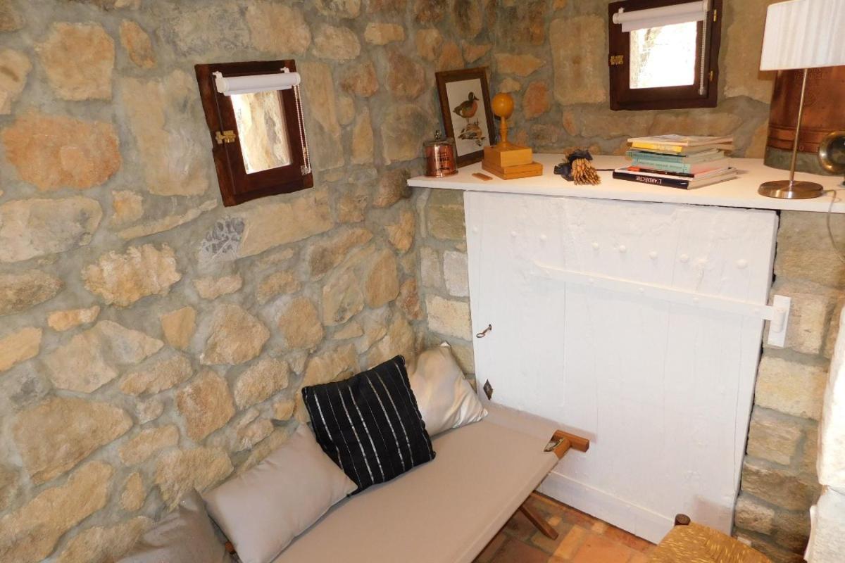 Chambre D'Hotes Les Cerisiers Vesseaux Ngoại thất bức ảnh